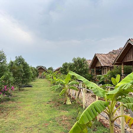Mowgli'S Cafe Hampi & Guest House Luaran gambar
